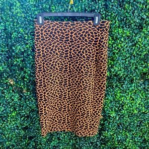 Cheetah textured stretchy pencil skirt🐾 from Nordstrom